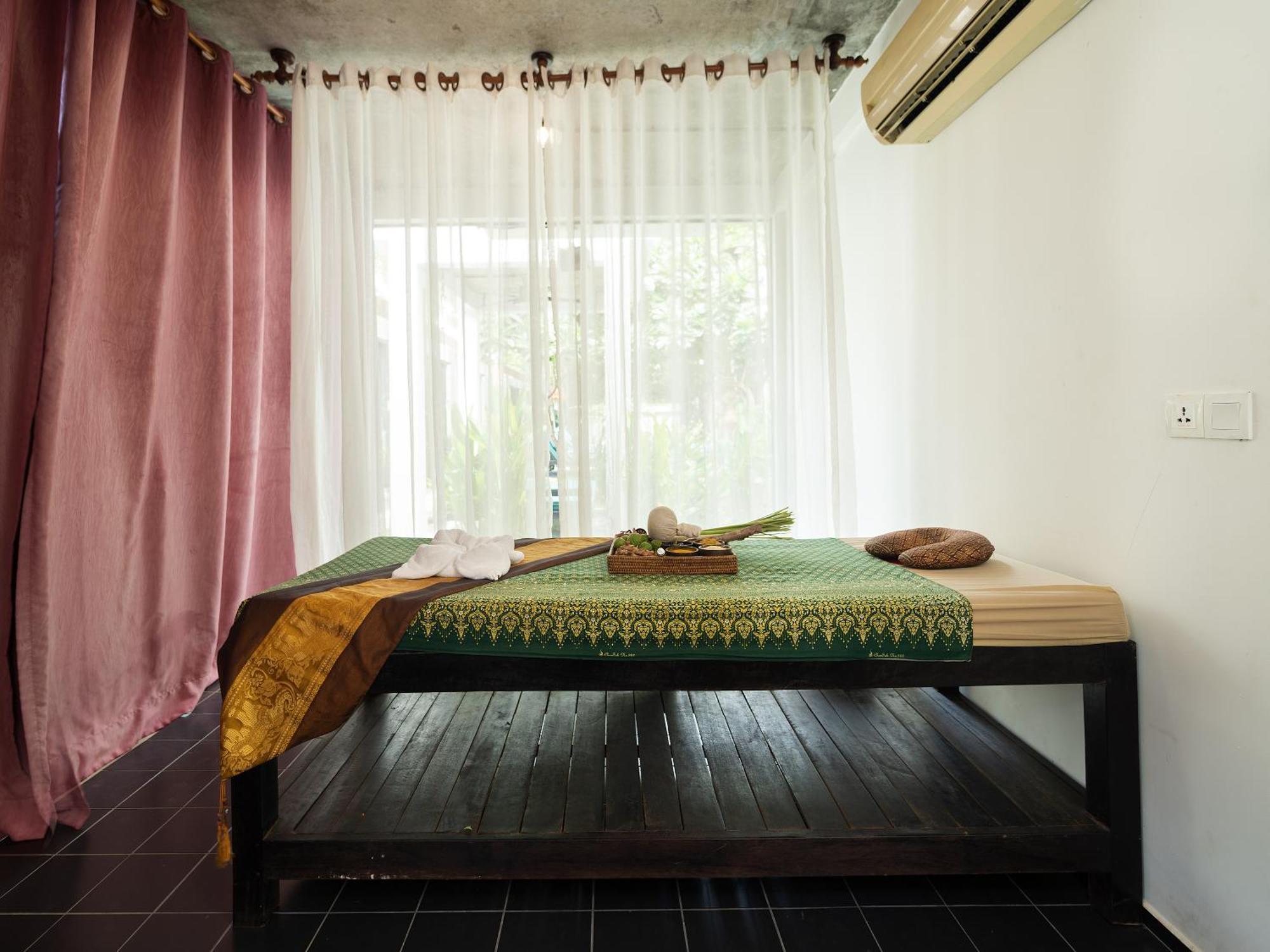 Tunnel Urban Retreat Hotel Siem Reap Luaran gambar