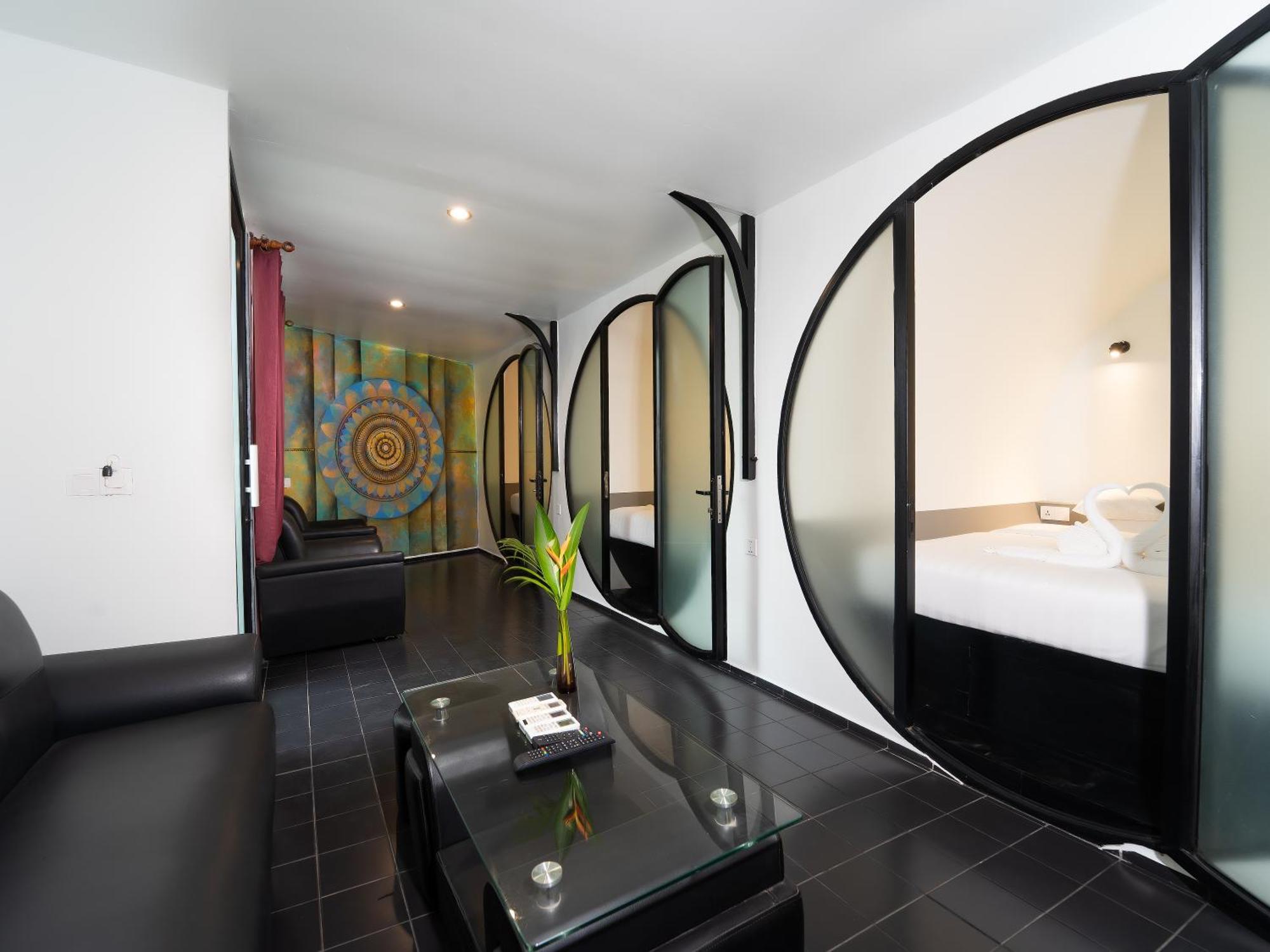 Tunnel Urban Retreat Hotel Siem Reap Luaran gambar